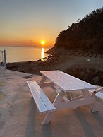 Lim Sea Side Poolvilla Pension