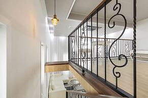 Lim Sea Side Poolvilla Pension