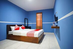 OYO 1272 Grand Garuda Guest House