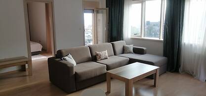 Fontana Lux Apartments