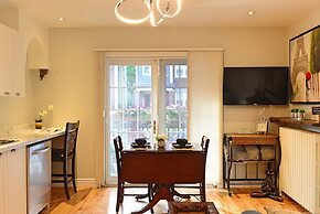 Ottawa Center 1 Bedroom Apartment near Bank St