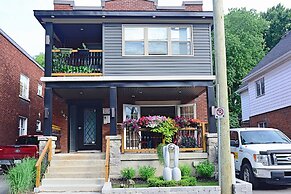 Ottawa Center 1 Bedroom Apartment near Bank St