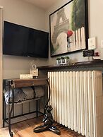 Ottawa Center 1 Bedroom Apartment near Bank St