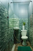 E Transient - Hostel