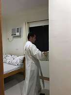 Charlina Rooms for Rent