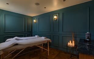 Brown BoBo, a member of Brown Hotels