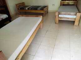 Ben And Lily Cottages