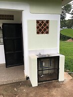 Ben And Lily Cottages