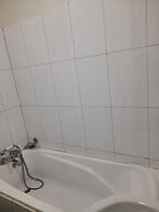 Airport Side Hotel Entebbe