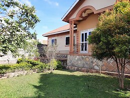 Airport Side Hotel Entebbe