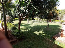 Airport Side Hotel Entebbe