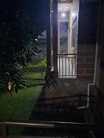 Airport Side Hotel Entebbe