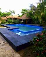 HI Huasteca Inn Hotel