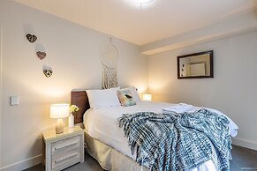 Alpine Village - 2 Bedroom Executive Apartment