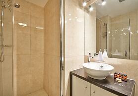 The Beacon - 2 Bedroom Town Center Apartment