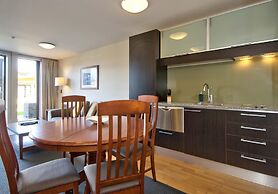 The Beacon - 2 Bedroom Town Center Apartment