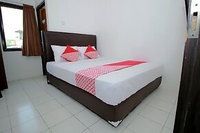 Super OYO 1678 Jati Exclusive Homestay