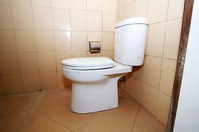 Super OYO 1678 Jati Exclusive Homestay