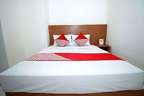 Super OYO 1678 Jati Exclusive Homestay