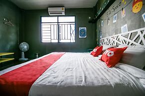 OYO 505 Ente Space Hostel