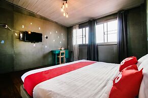 OYO 505 Ente Space Hostel