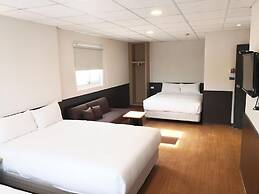 Taitung Rich Hotel