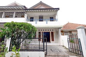 OYO Life 1942 Asia Residence Syariah