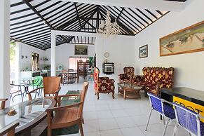 OYO 2042 Zam Zam Family Syariah