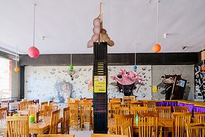 SPOT ON 1958 Asembagus Family