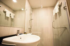 B2 Amata Nakorn Premier Hotel