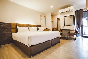 B2 Amata Nakorn Premier Hotel