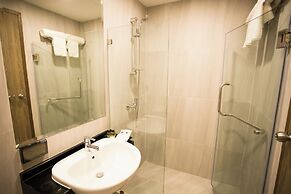 B2 Amata Nakorn Premier Hotel