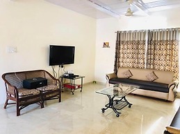 Spicy Mango Malhotra's Pristine Villa