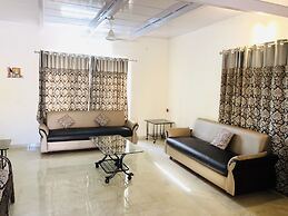 Spicy Mango Malhotra's Pristine Villa