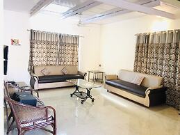 Spicy Mango Malhotra's Pristine Villa