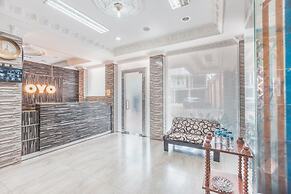 Super OYO 1640 Fallinda Hotel