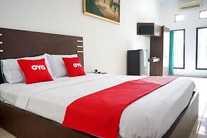 OYO 1697 Griya Dimas Guesthouse