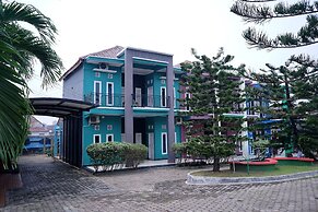 OYO 1697 Griya Dimas Guesthouse