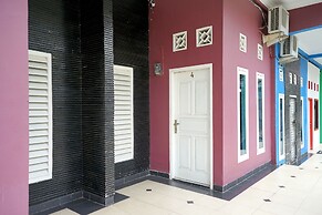 OYO 1697 Griya Dimas Guesthouse