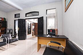 OYO 1765 Herman Homestay