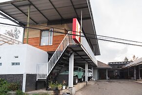 OYO 1765 Herman Homestay