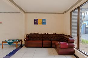 OYO 1971 Hotel Dewi