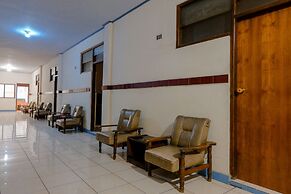 OYO 1971 Hotel Dewi