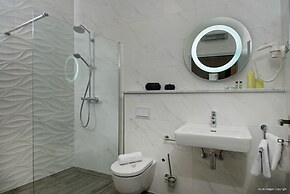 Priska Med Luxury Rooms