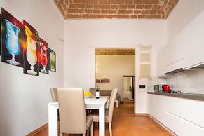 Lian Home in Florence by Mmega
