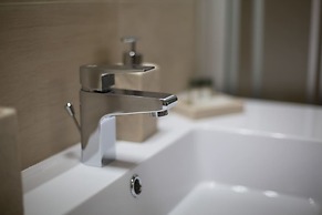 Lian Home in Florence by Mmega