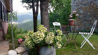 Hostal Xalet Refugi Pere Carné - Hostel