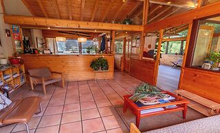 Hostal Xalet Refugi Pere Carné - Hostel
