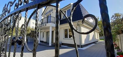 Amanda Hostel