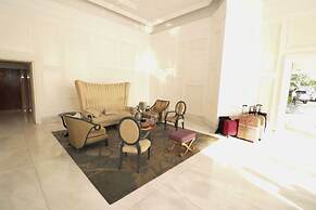 Apatel The Mansion Tower Capilano